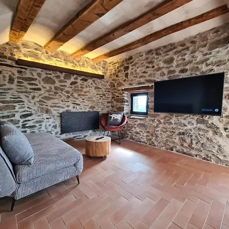 Country house Cal Serni Calbinya